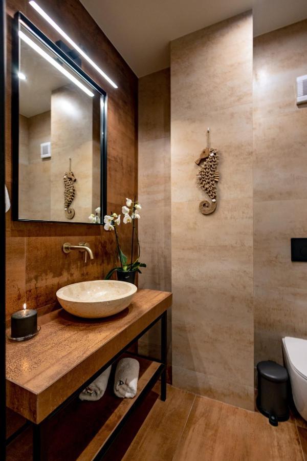 Triple A - Prime Location - Between Monastiraki & Syntagma Square-Free Parking! Atenas Exterior foto