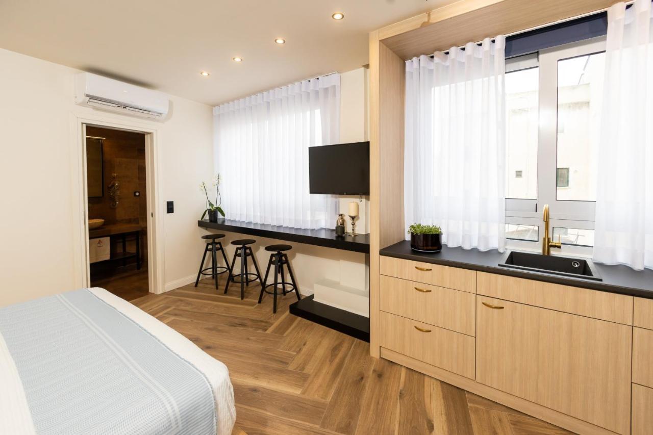 Triple A - Prime Location - Between Monastiraki & Syntagma Square-Free Parking! Atenas Exterior foto