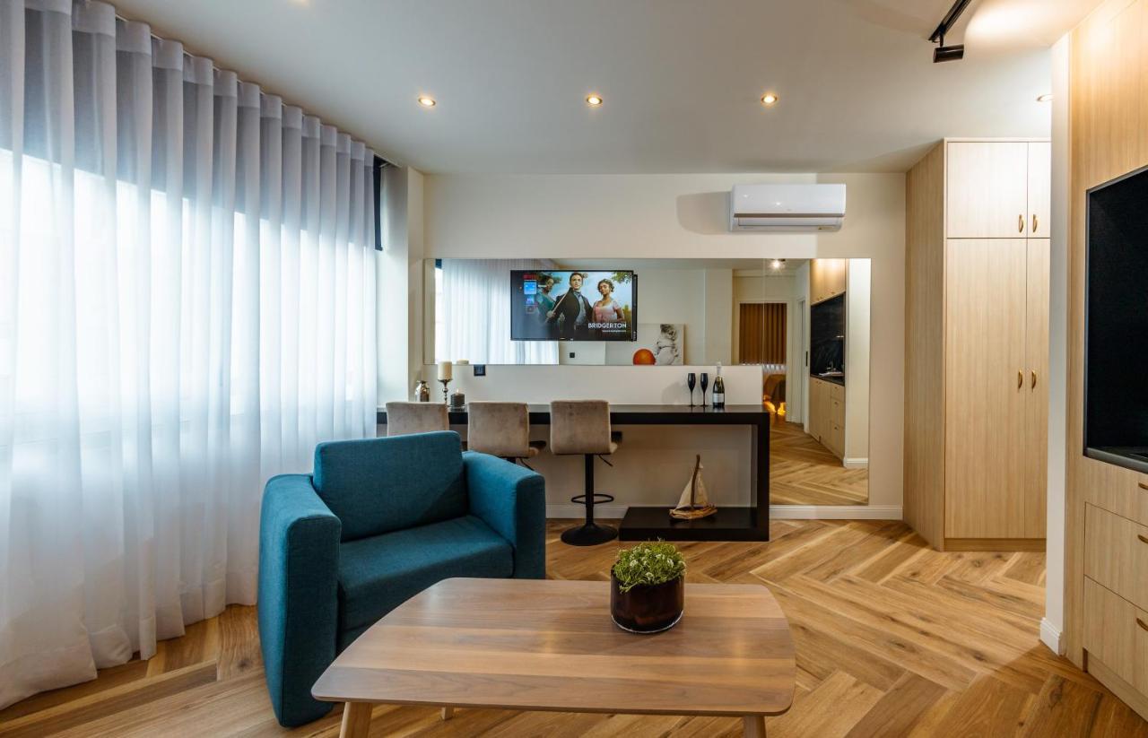 Triple A - Prime Location - Between Monastiraki & Syntagma Square-Free Parking! Atenas Exterior foto