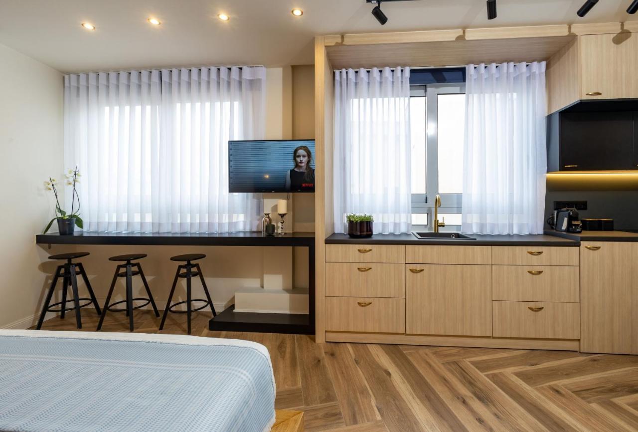 Triple A - Prime Location - Between Monastiraki & Syntagma Square-Free Parking! Atenas Exterior foto