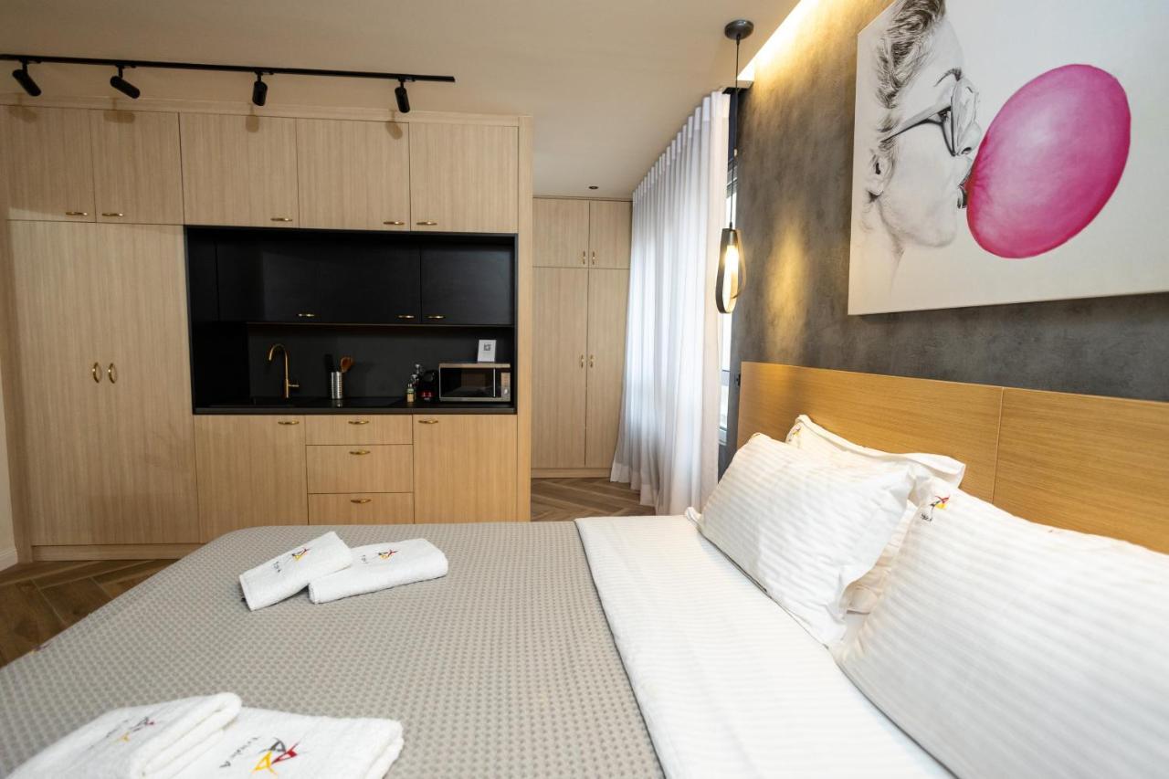 Triple A - Prime Location - Between Monastiraki & Syntagma Square-Free Parking! Atenas Exterior foto